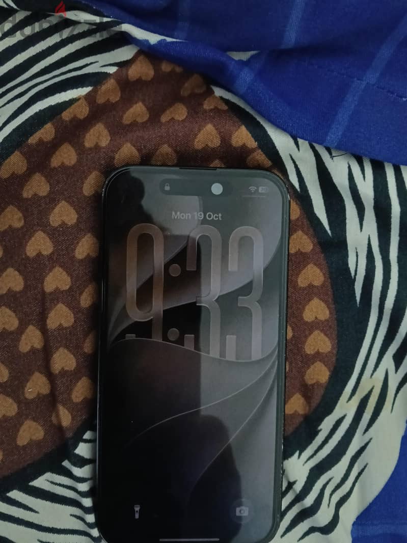 Apple - iPhone 15 5