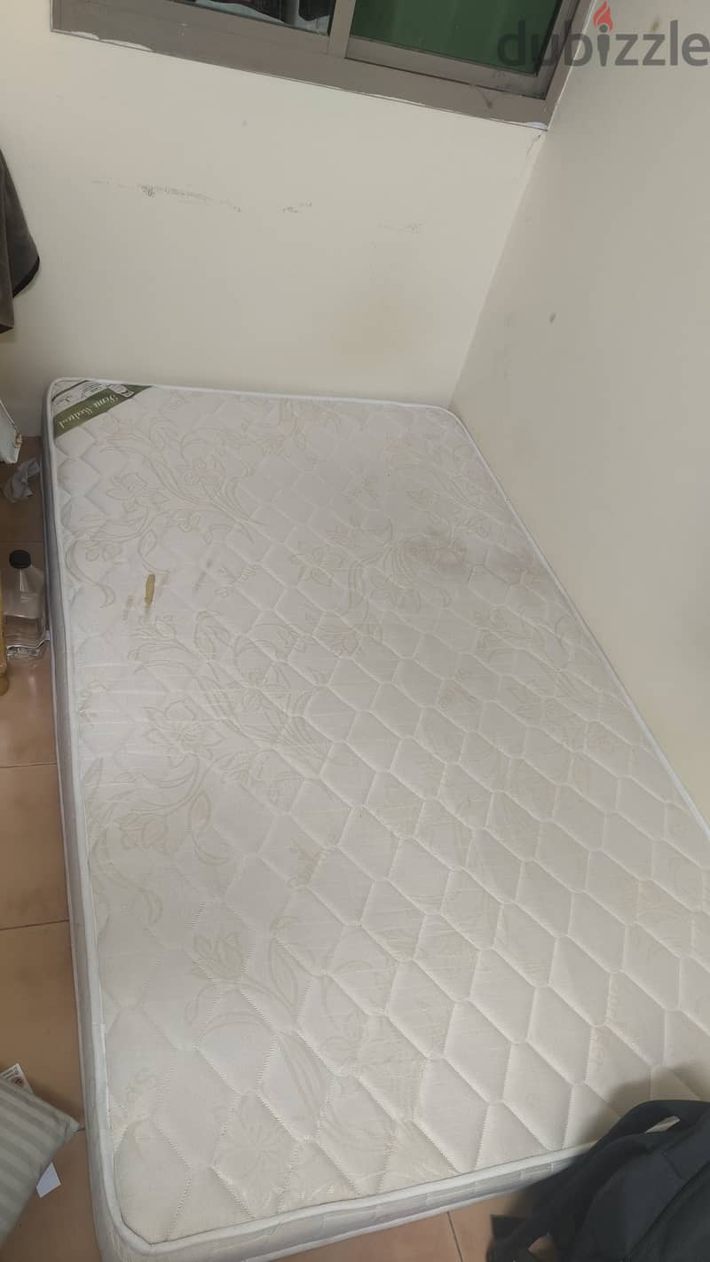 Urgent Sale – Used Double Mattress 124x200 cm + Pillow 2