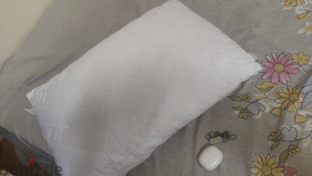 Urgent Sale – Used Double Mattress 124x200 cm + Pillow 4