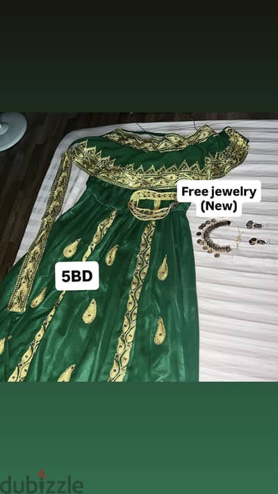 Arabic green & gold tailored Detailed party dress + free jewelry