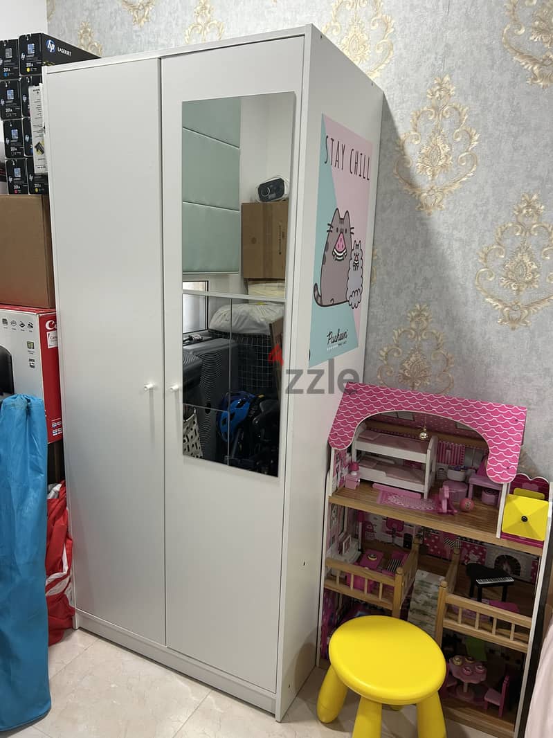 2 door Wardrobe 1