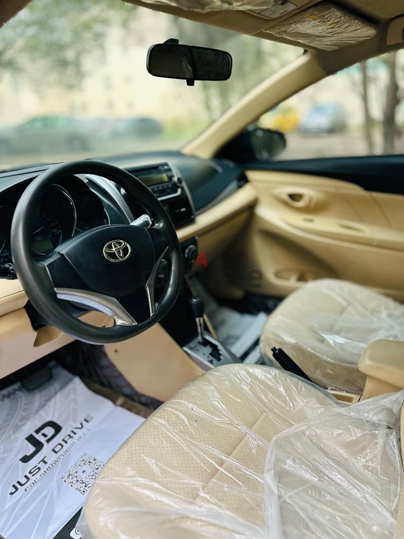 Toyota Yaris 1.3 2017 model well maintained excellent condition low mi 9
