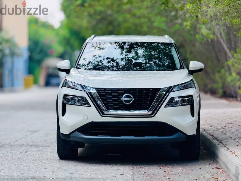NISSAN X-TRAIL 2023 MODEL WITH SINGLE OWNER AND AGENCY MAINTAINED 3