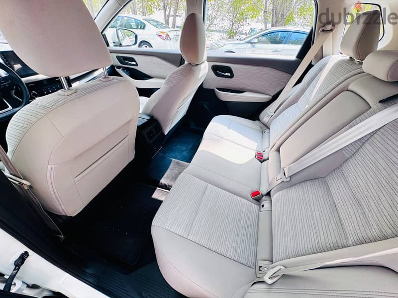 NISSAN X-TRAIL 2023 MODEL WITH SINGLE OWNER AND AGENCY MAINTAINED 9