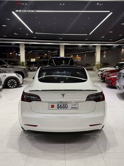 Tesla Model 3 2023