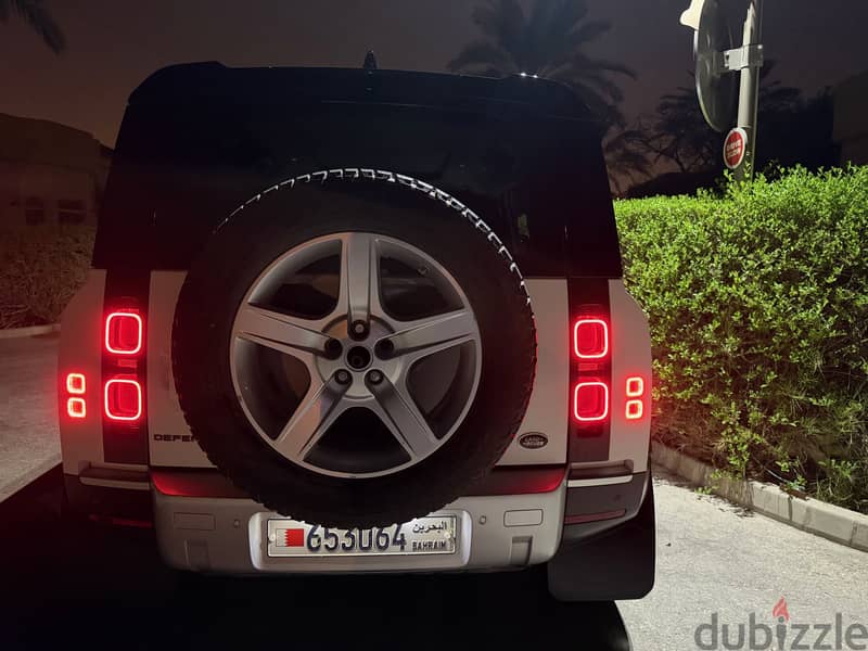 Land Rover Defender 2020 110 S (P300) 1