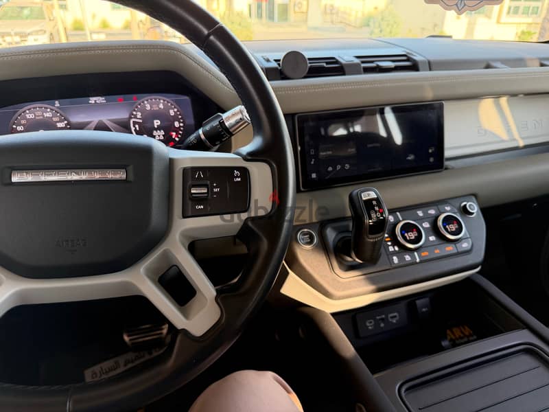 Land Rover Defender 2020 110 S (P300) 7