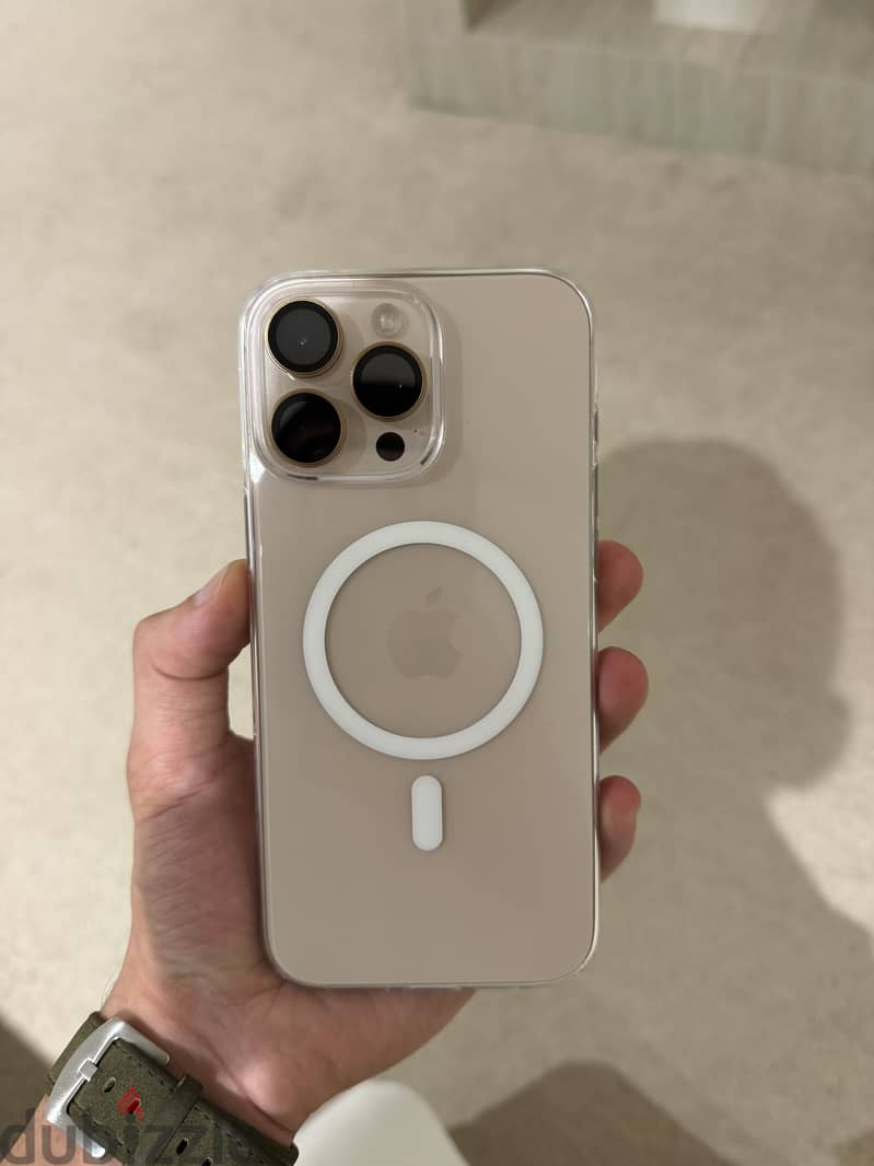 Apple - iPhone 16 Pro Max 2