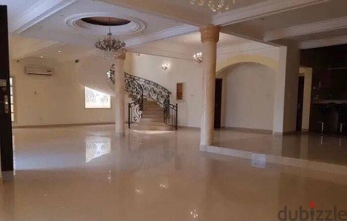 Luxury big villa for sale in town 7