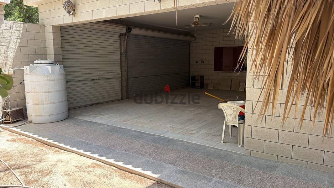 Luxury big villa for sale in town 19