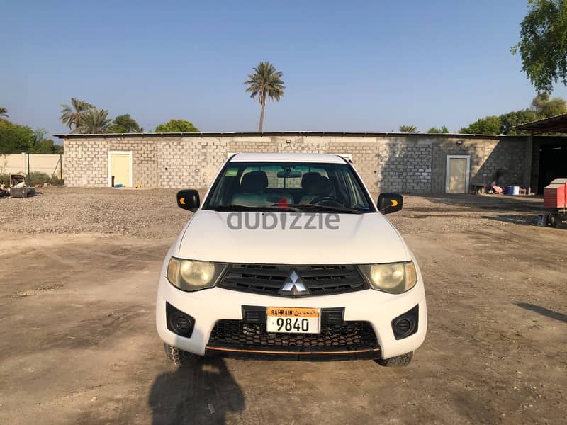 Mitsubishi Canter 2012 6 Wheel Trucks, Dump Truck and L200 Pickups 1