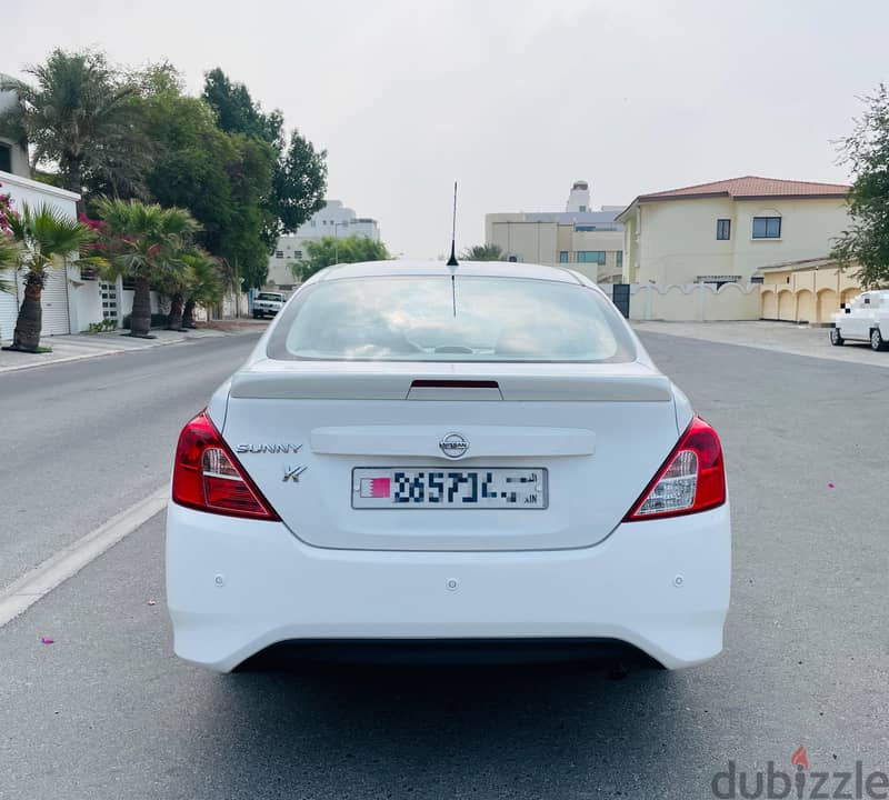 Nissan Sunny 2022 Sv Full option for sale 1 owner 1 minor report 8