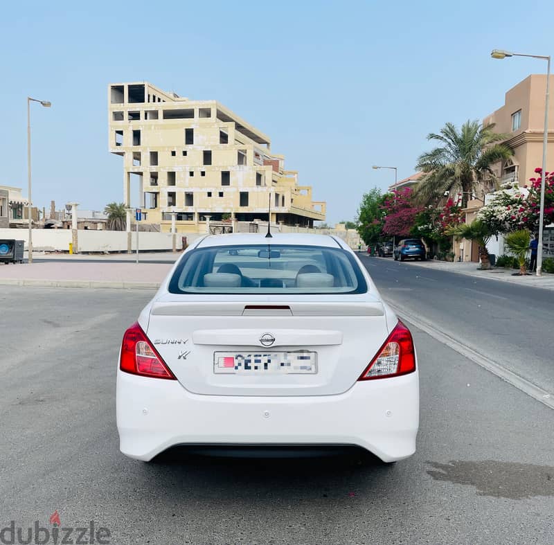 Nissan Sunny 2022 Sv Full option for sale 1 owner 1 minor report 12