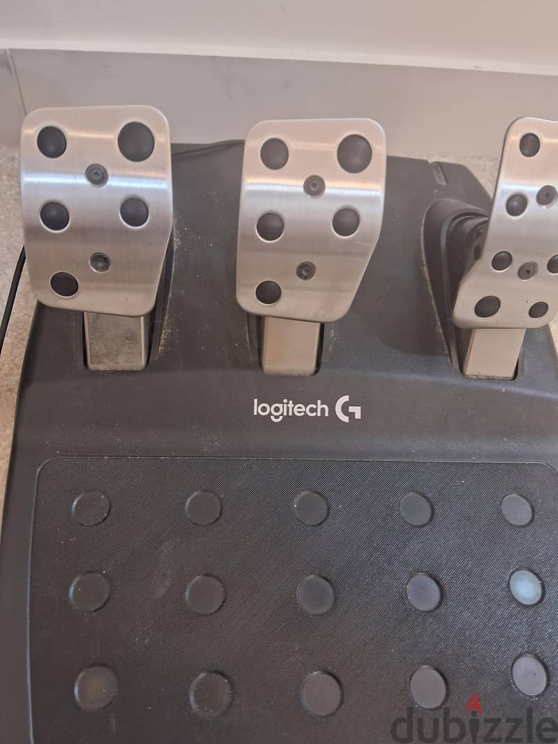 FOR SALE  G29  DRIVING FORCE RACING WHEELللبيع طقم  مقود سترنغ  مع 4