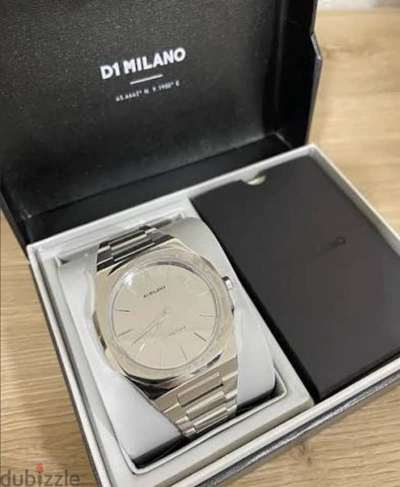 New watches and original with boxes 1