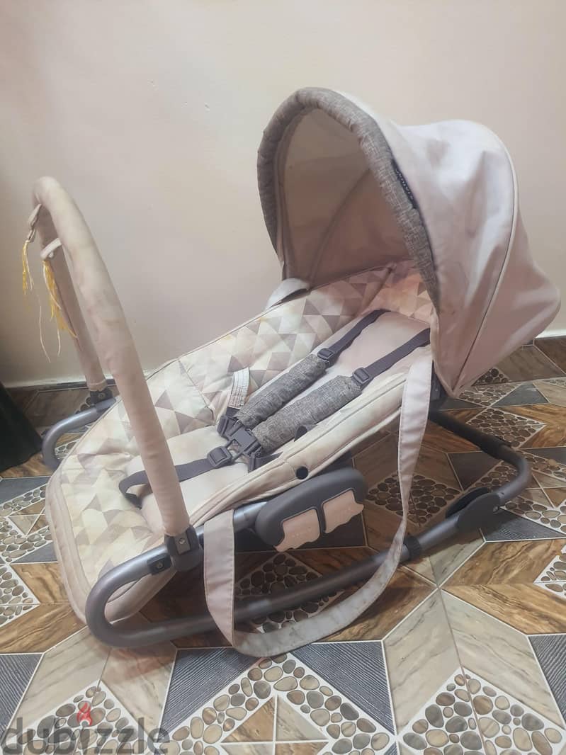Call (36216143) Junior's Baby Rocker In Good Condition 5BD Only adju 1