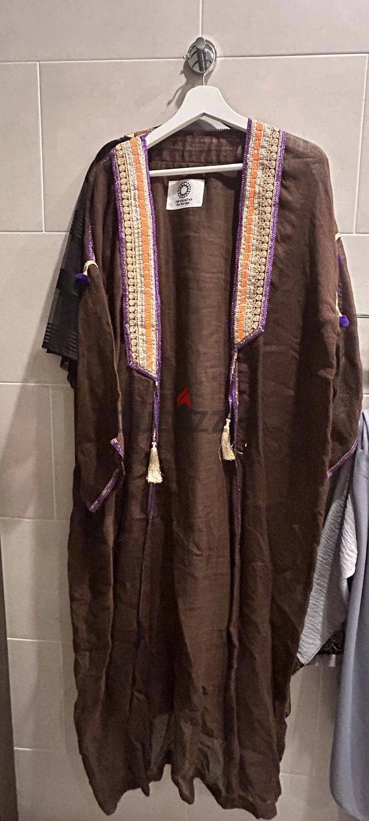 Ladies abaya / bisht 1