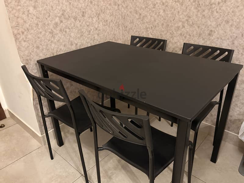 Dining table for sell 1