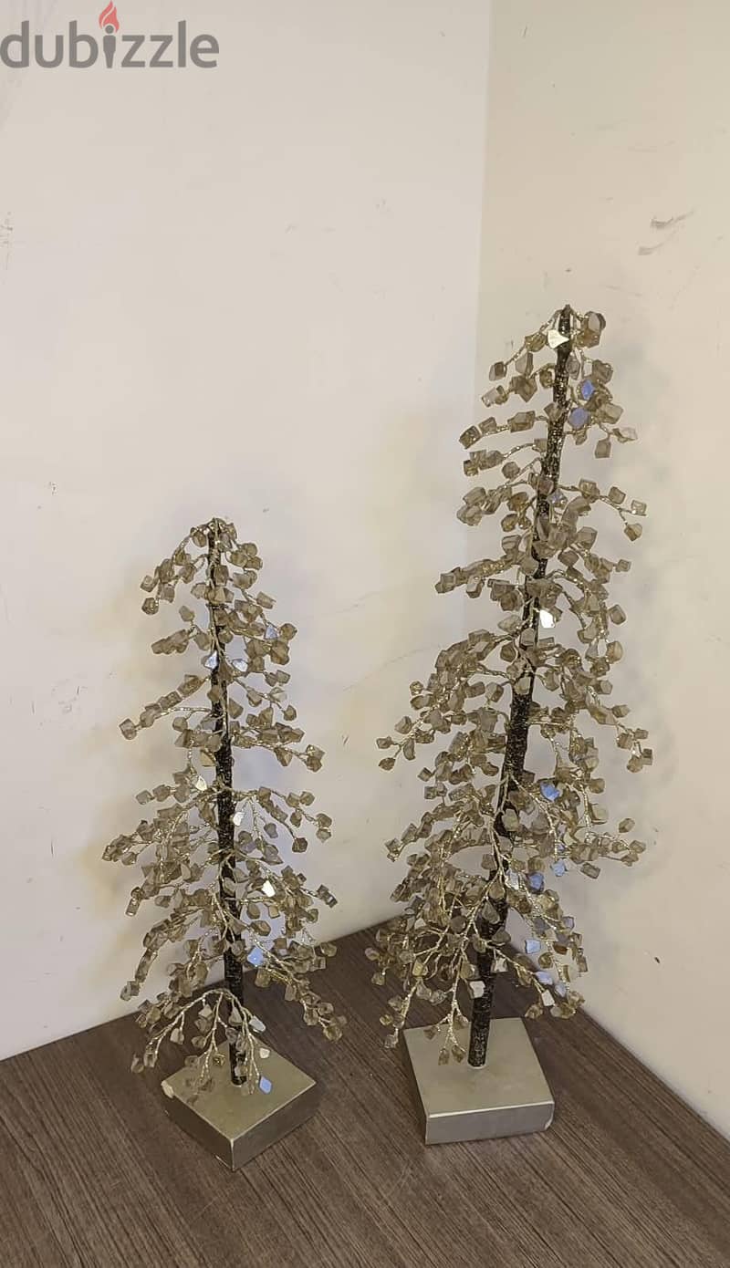 Decorative Mirrors/ Beaded Accent Trees Set 2