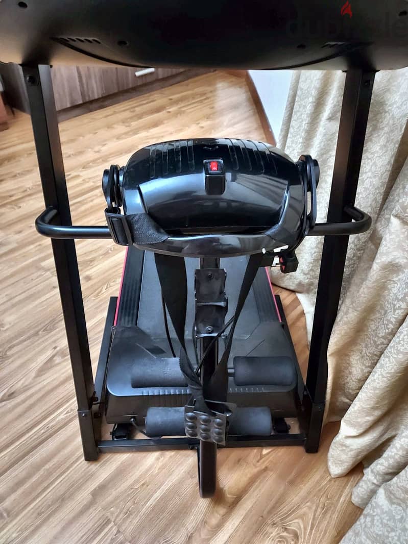 Treadmill with Massager and Sit-Up Bar, Rarely Used 1