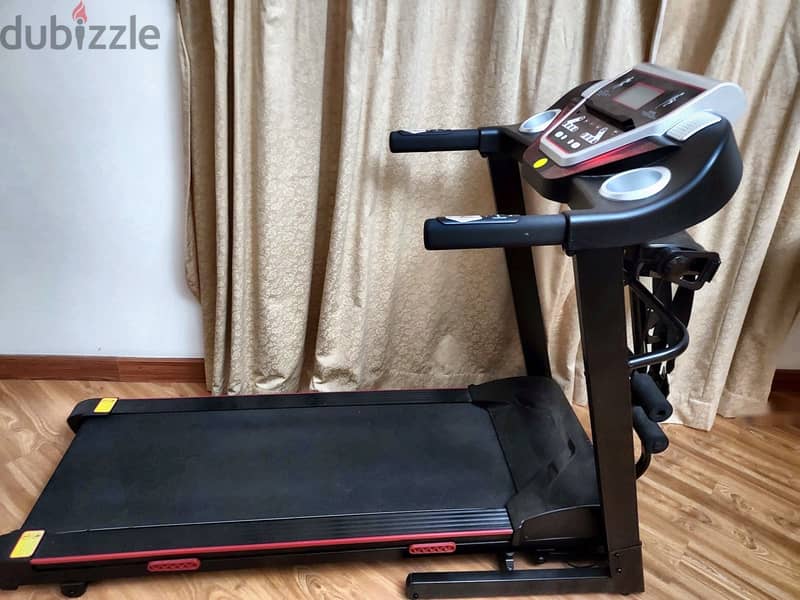 Treadmill with Massager and Sit-Up Bar, Rarely Used 2