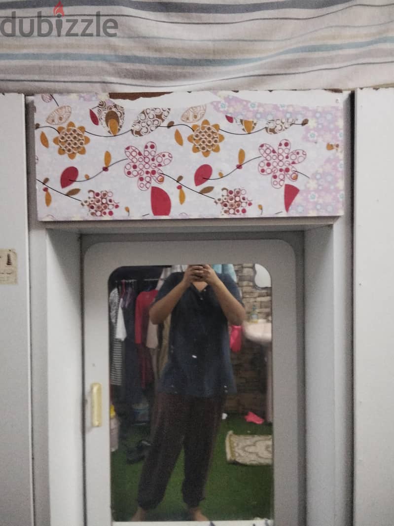 6 doors cupboard for sale 1
