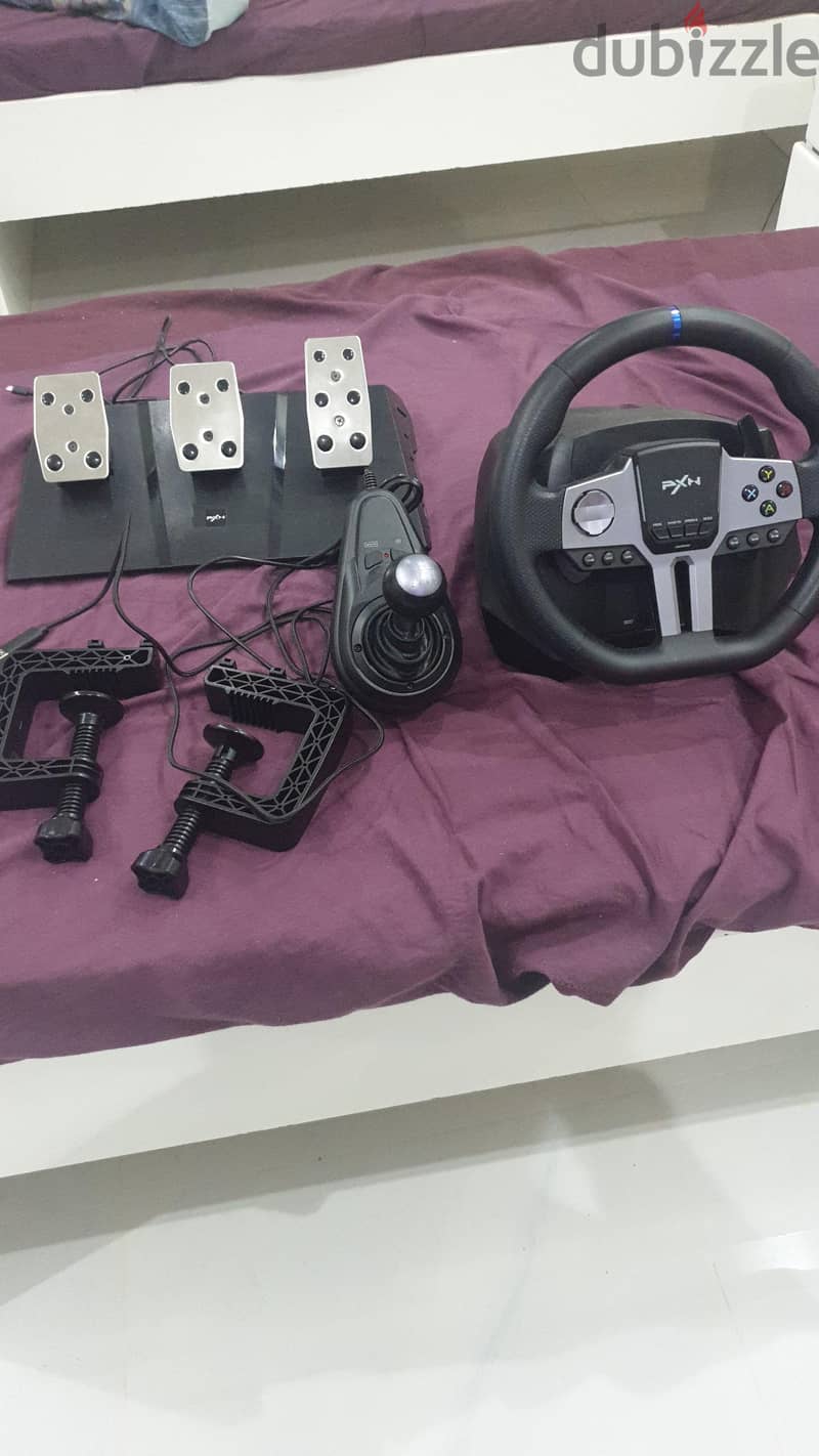 للبيع (pxn v9 Gen 2 steering wheel ( See description 1