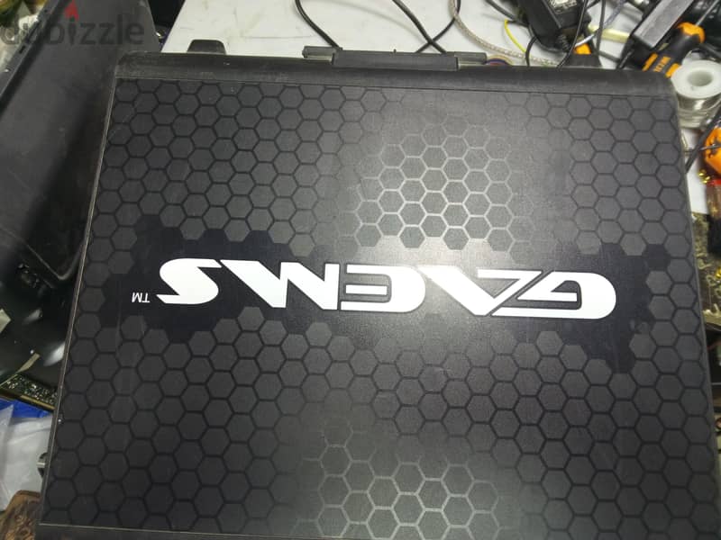 game monitor 17.3inch 2