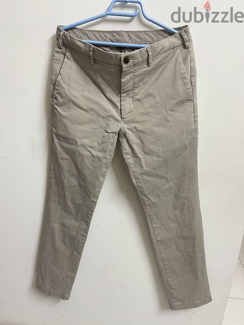 For sale mix’s branded clothes in a very affordable price 1