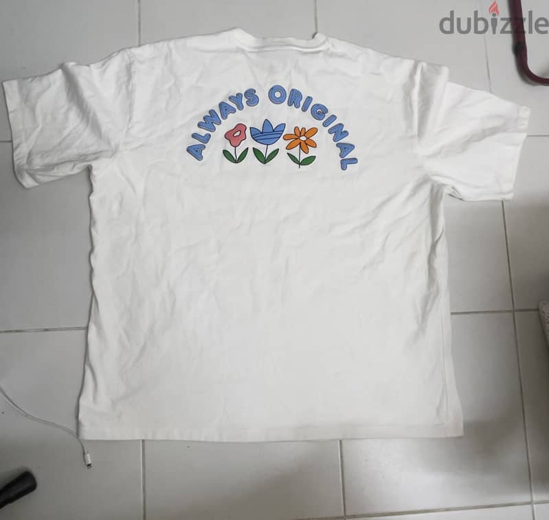 For sale mix’s branded clothes in a very affordable price 19