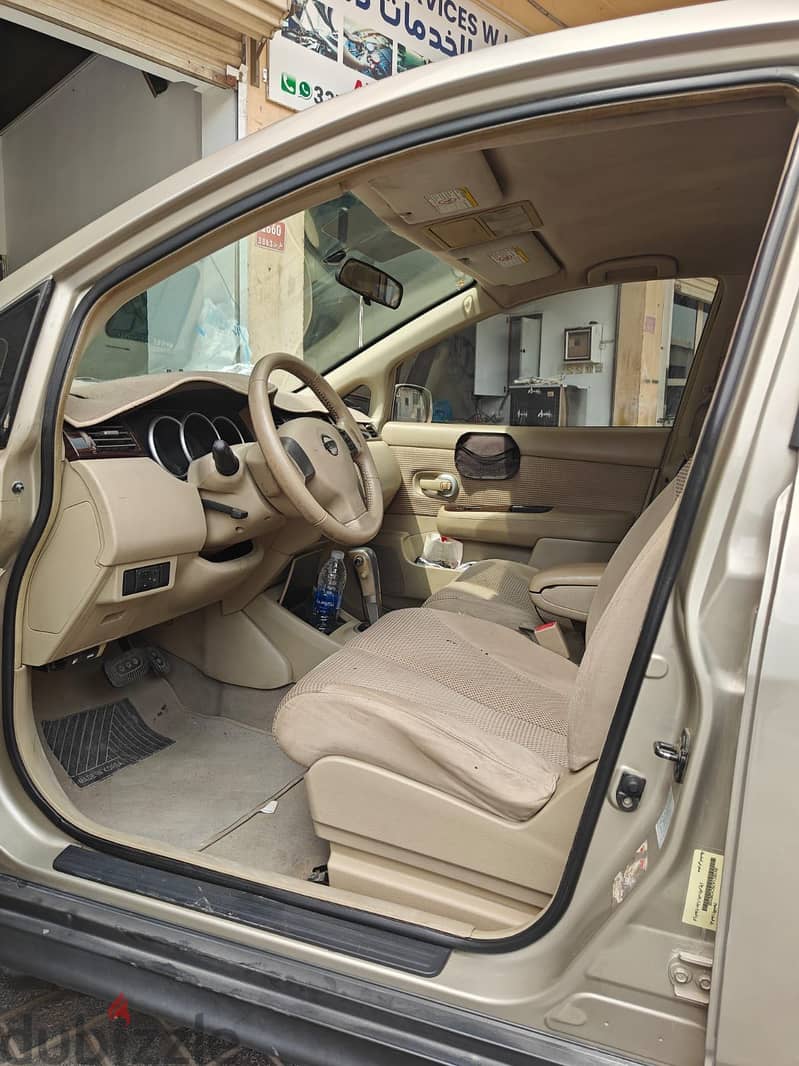 Nissan Tida 4