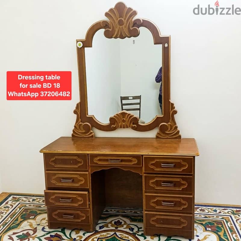 Wardrobe and other items for sale with Delivery fixing 6