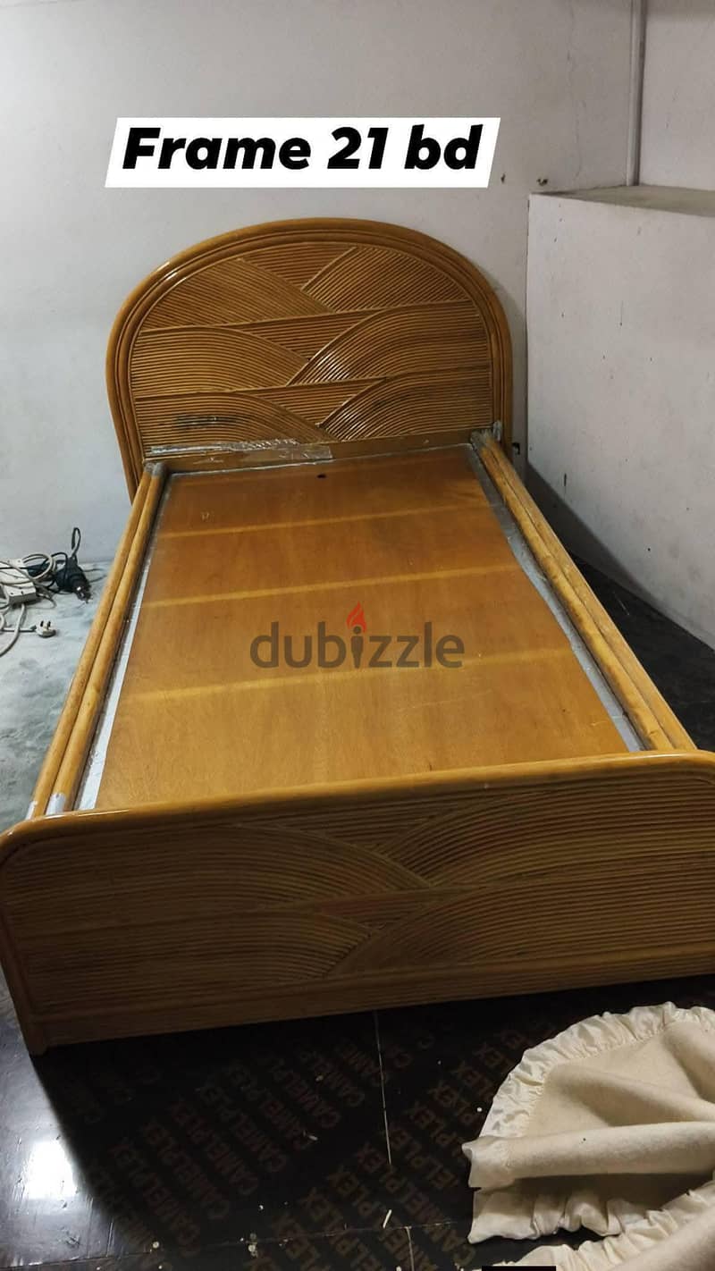 Single Bed Available - New/Used موفر سرير مفرد - جديد / مستعمل 6