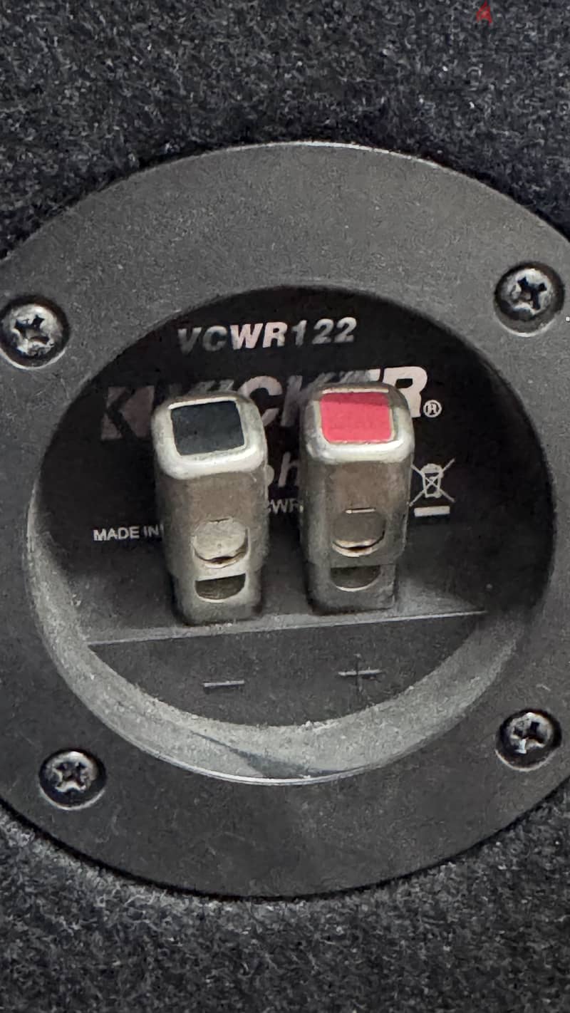 Kicker CompR Subwoofer 4
