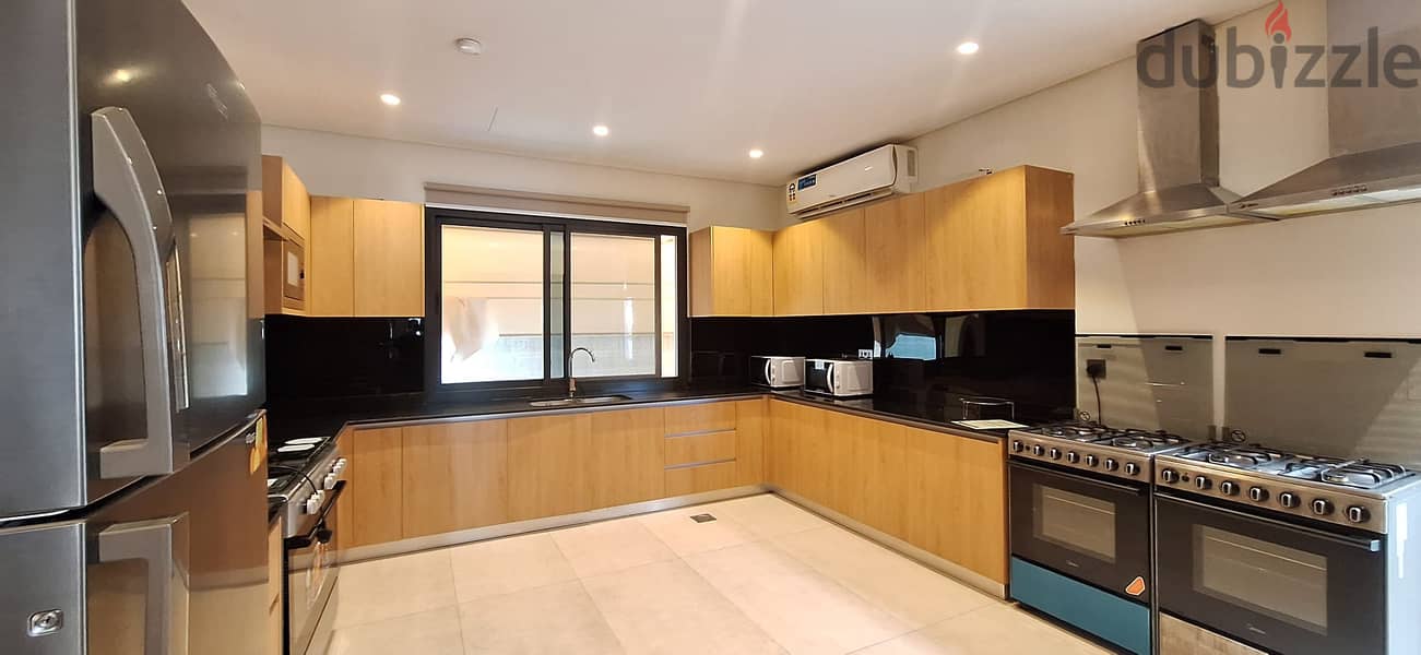For Rent I Studio I Room 6