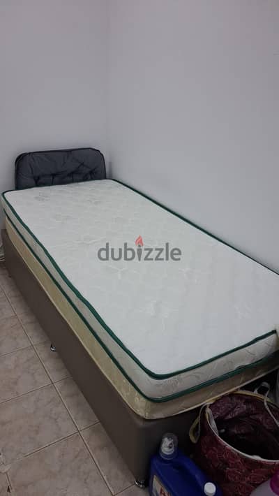 90x200 mattress pad used for 2 months.