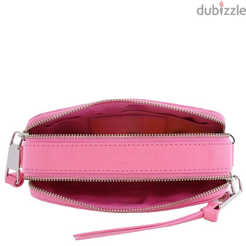 Marc Jacob’s Snapshot Leather Crossbody Bag 1