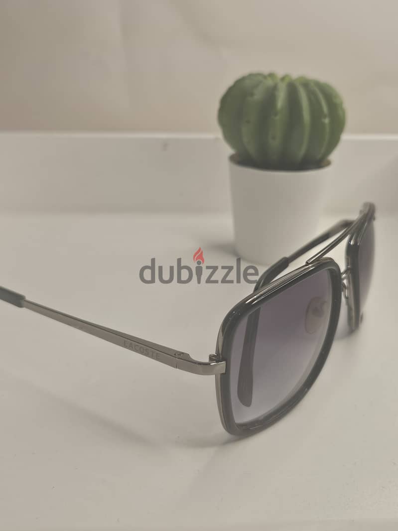 LACOSTE used clean sunglass 20bd -- 39591018 9
