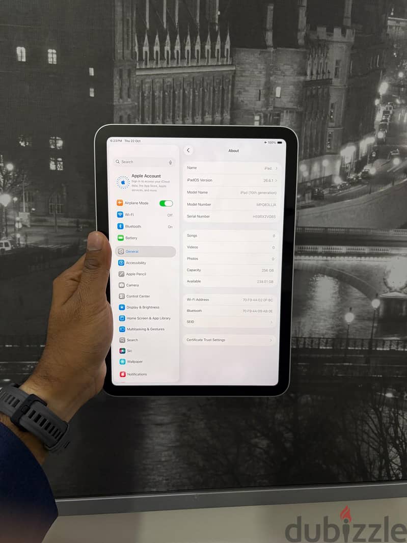 Apple iPad 10th Generation – 256GB Wi-Fi 1