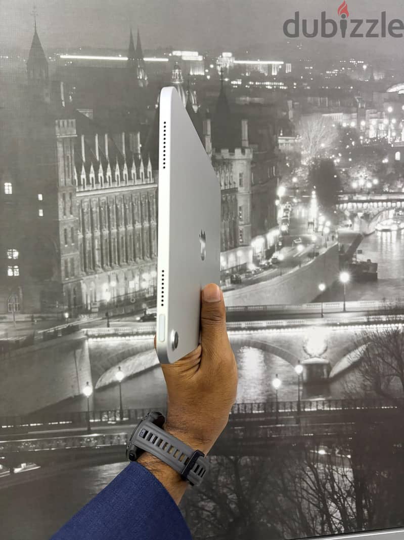 Apple iPad 10th Generation – 256GB Wi-Fi 4