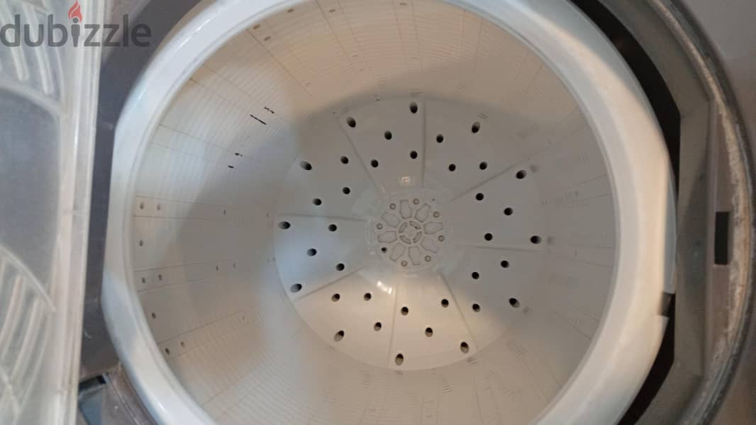 LG 14kg manual washing machine very excellent condition 3
