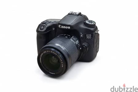 كاميرا كانون Canon EOS 70D مع عدسة وملحقاتها - بضمان لمدة شهر