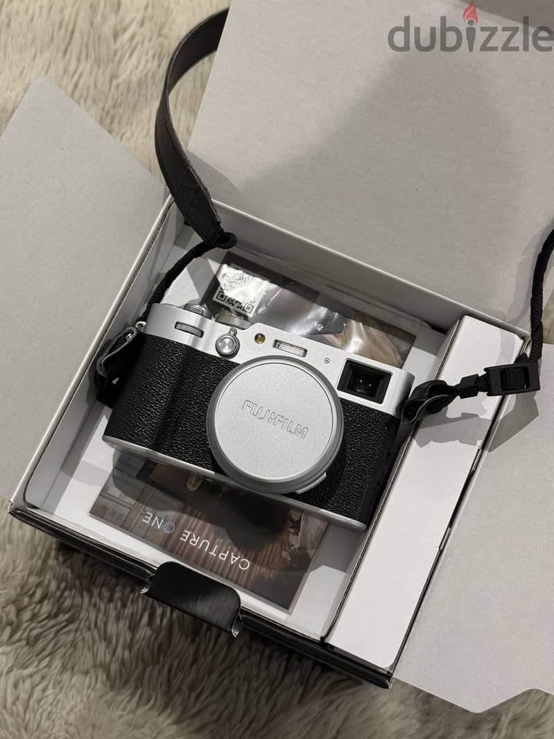 Fujifilm X100VI – Excellent Condition 3