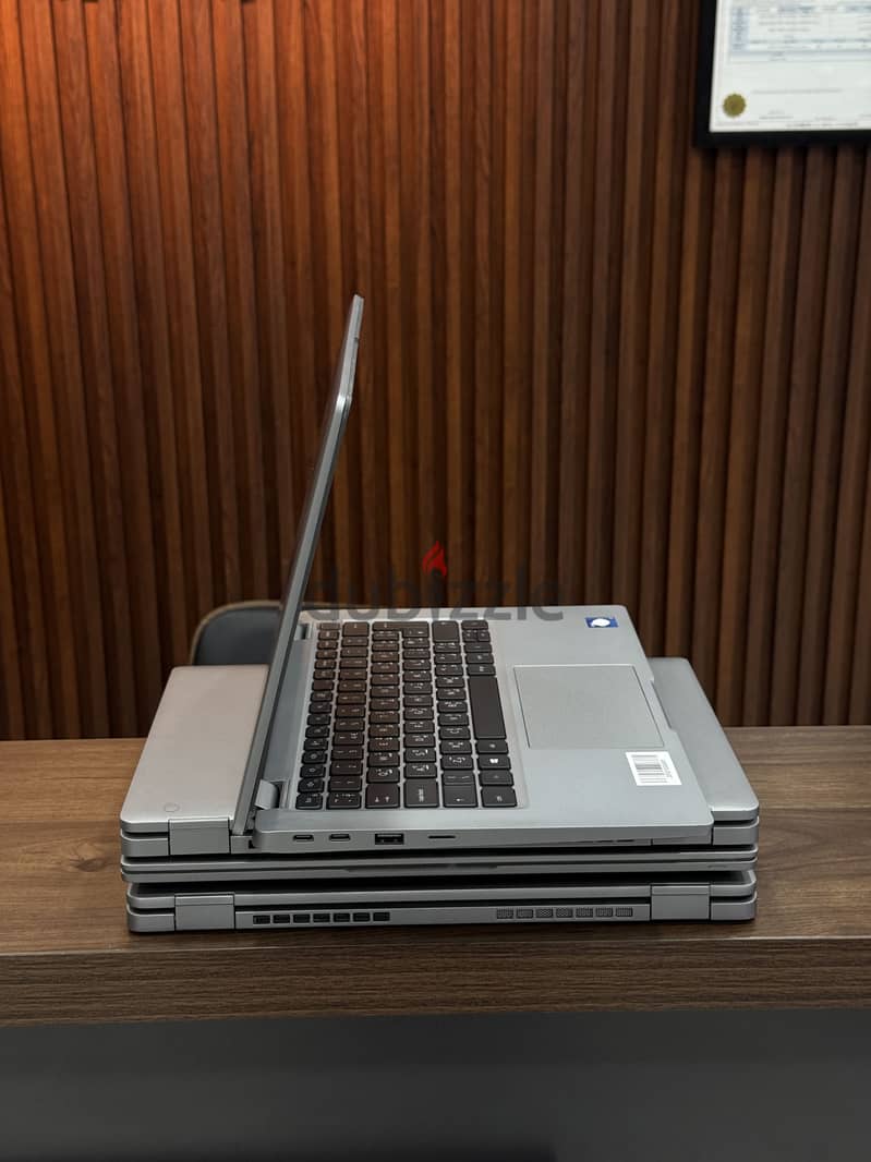 Dell Latitude 5320 Core i7-11th Generation 1
