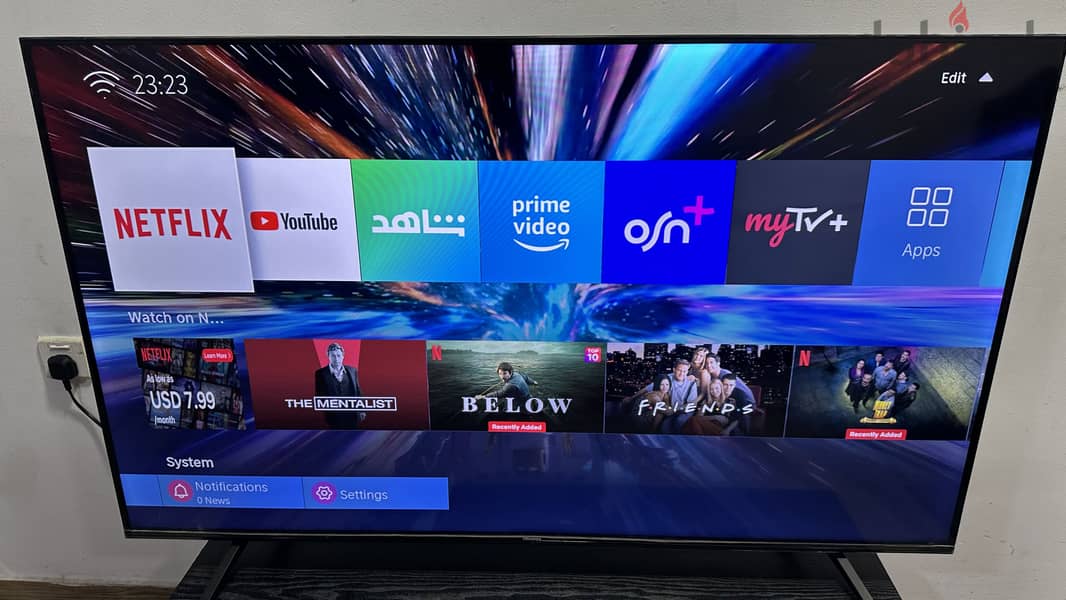 58" inch Hisense smart tv 4k UHD slim frameless ( call 33730001 2