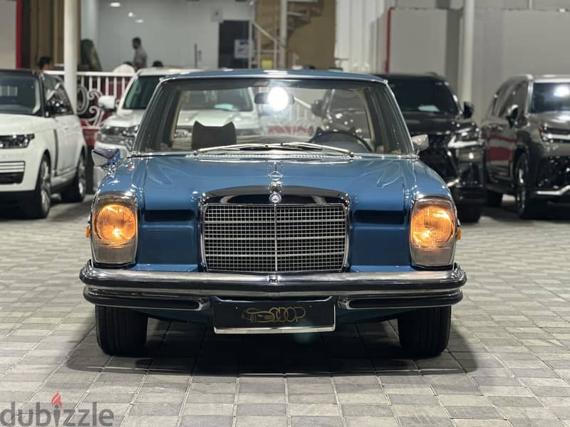 MERCEDES-BENZ E250 CLASSIC 9