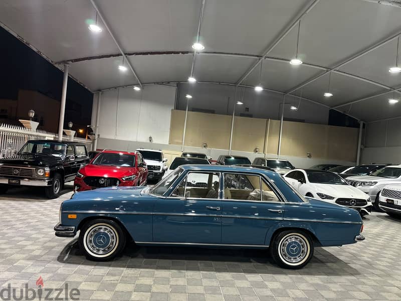 MERCEDES-BENZ E250 CLASSIC 11
