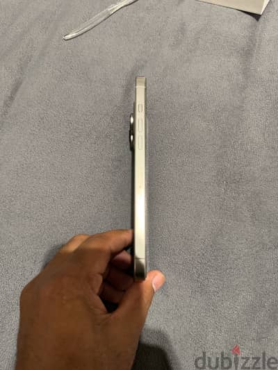 Apple - iPhone 16 Pro Max