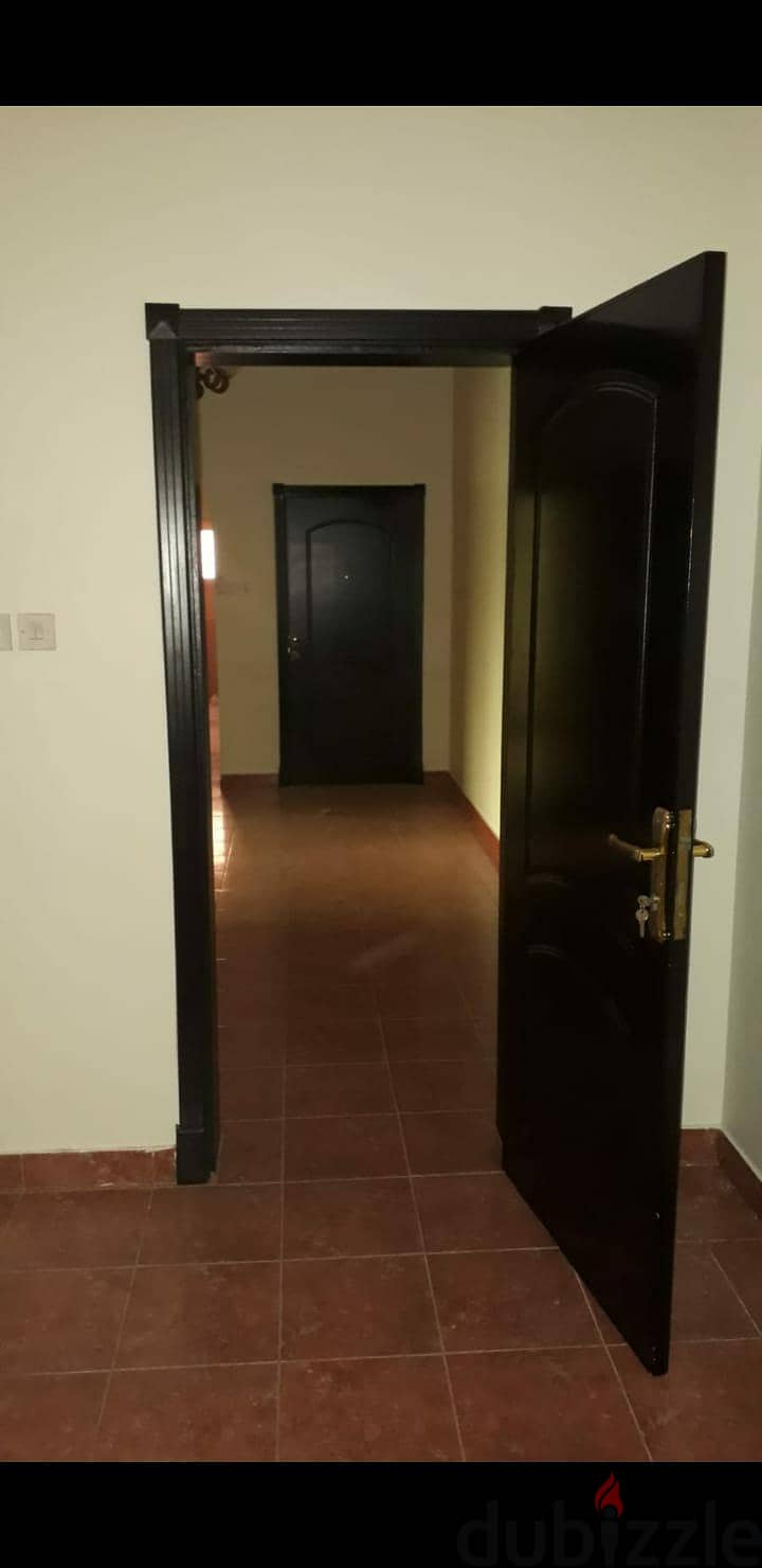 Spacious 3 bedroom flat for sale in Isa Town 4