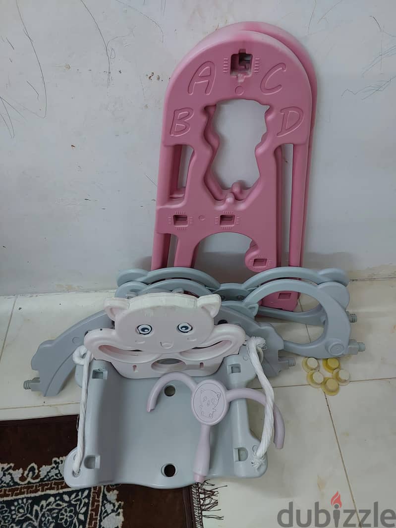 Kids Swing Fair Condition 4BD 2